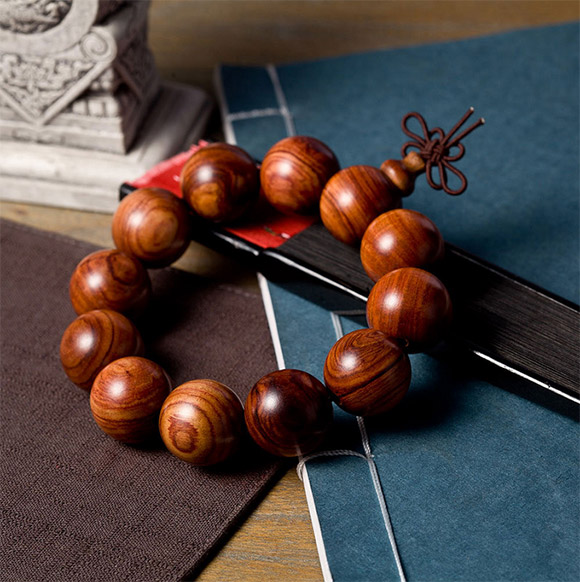 黄花梨手串如何鉴定真假