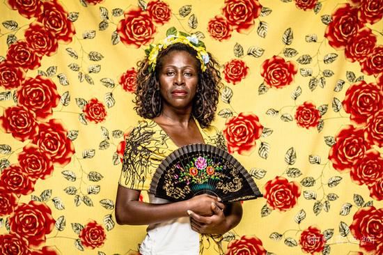 当男人、女人和儿童都成为弗里达