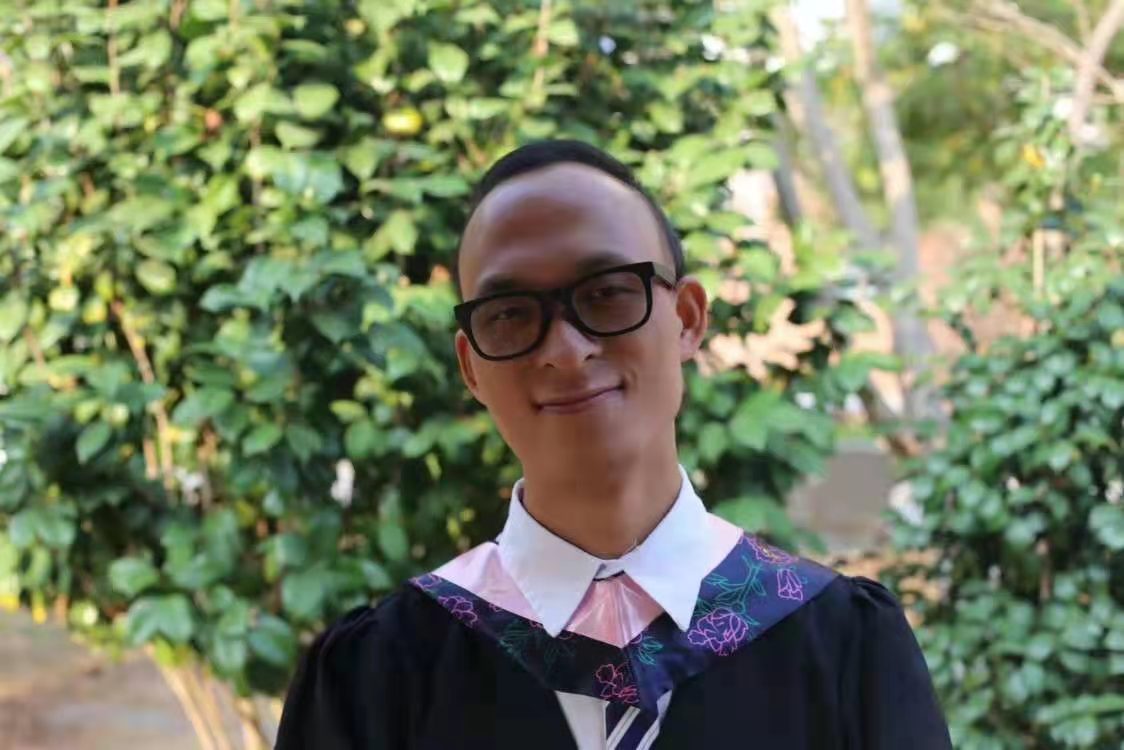 当代翰墨名家黄宏献礼建党100周年