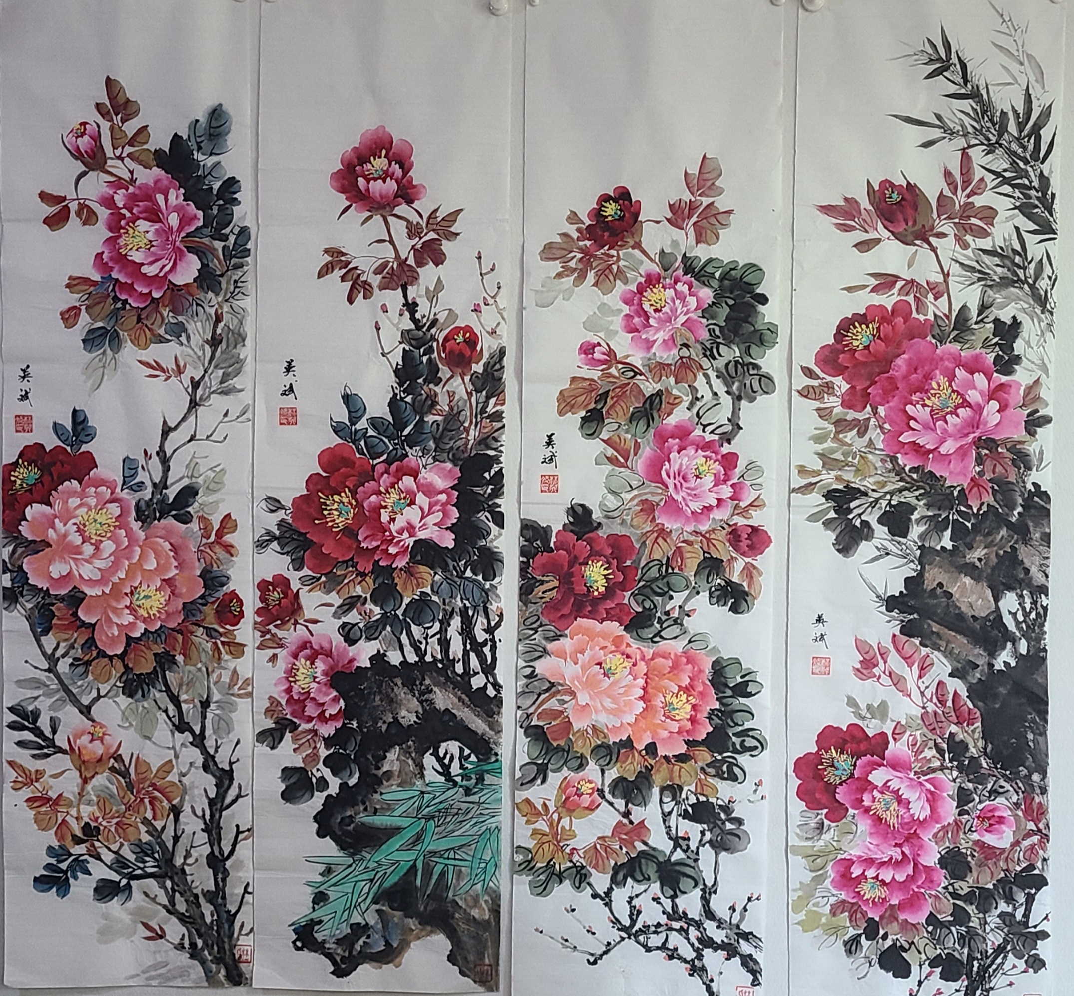 英斌牡丹四条屏