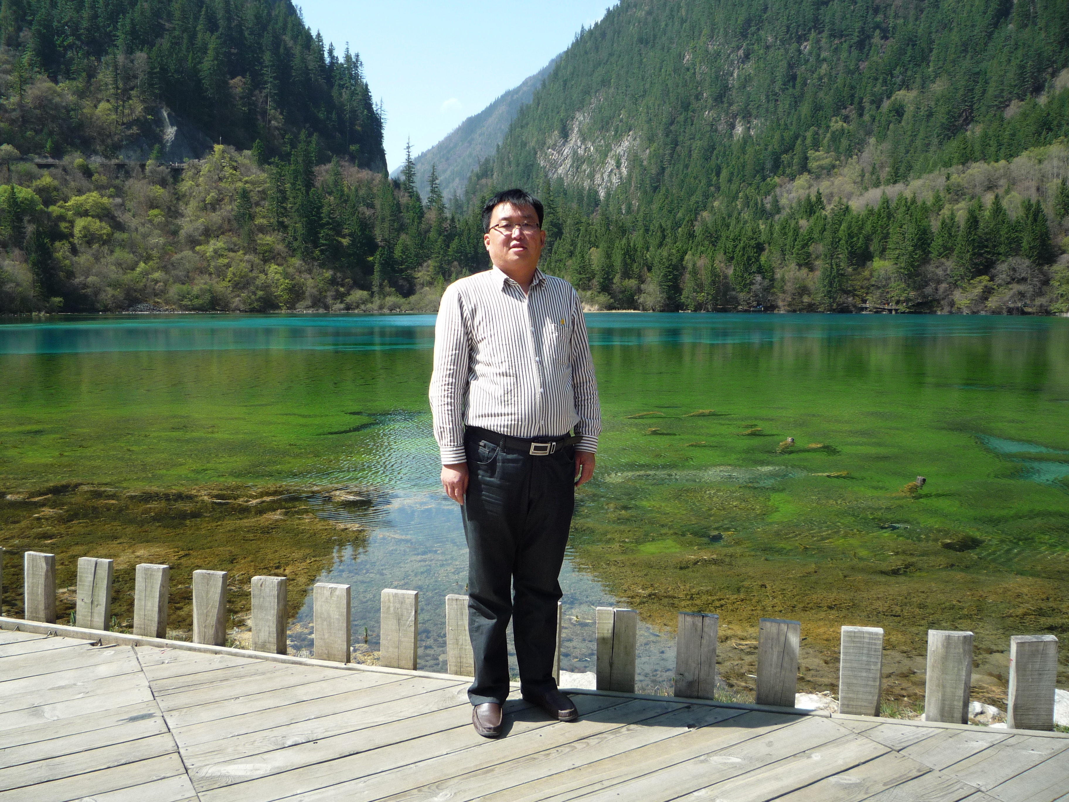 著名收藏艺术家高合君