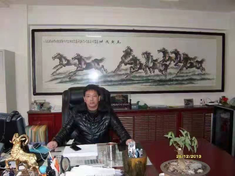 著名收藏艺术家戴宏飞